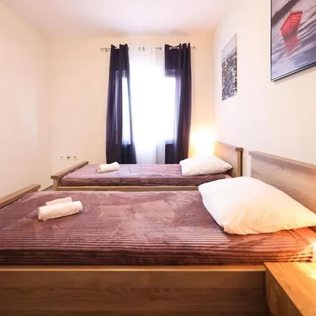 Maja Сasa de vacaciones Prkos