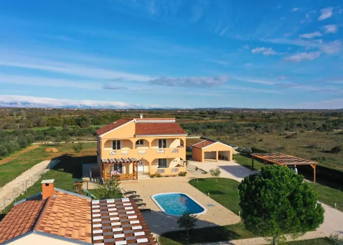 بيت للعطل Maja Skabrnje