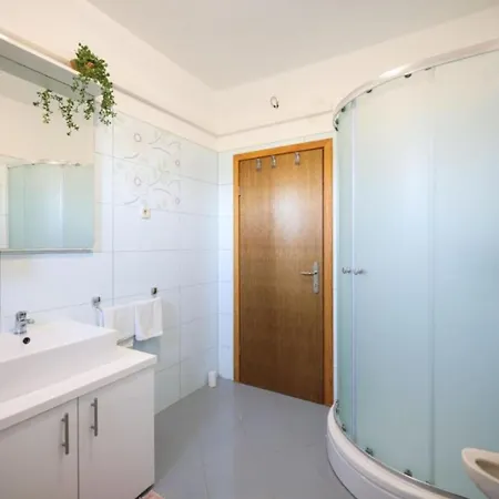 Dom wakacyjny Maja Prkos